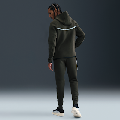 Giacca Windrunner in fleece con zip a tutta lunghezza e dettagli dal design rifrangente Nike Tech – Uomo