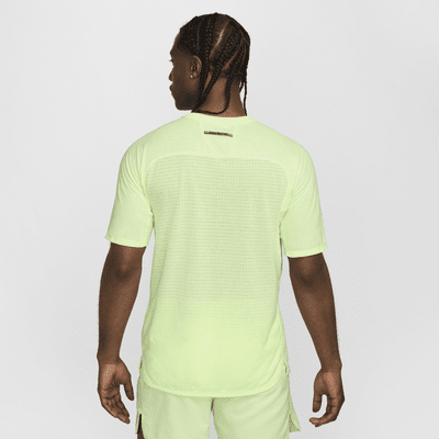 Ανδρική κοντομάνικη μπλούζα Dri-FIT ADV για τρέξιμο Nike Solar Chase