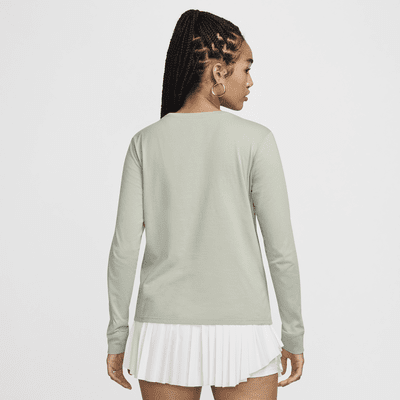 Playera de maga larga con logotipo para mujer Nike Sportswear Essentials