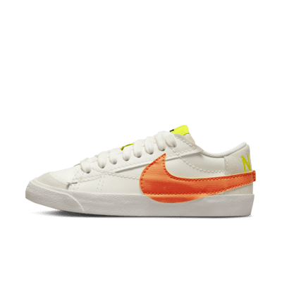 nike blazer low se