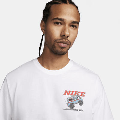 Nike Sportswear Men's T-shirt. Nike.com
