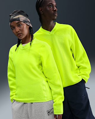 Nike x Stüssy｜這件上衣採用保暖彈－运动品牌专卖
