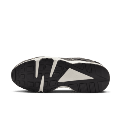 Nike Air Huarache Runner Men's Shoes. Nike UK