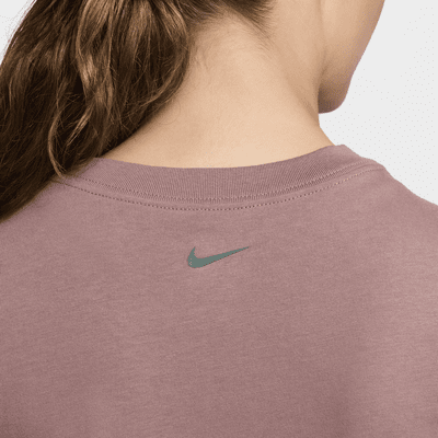 Nike Sportswear Essential Women's Oversized T-Shirt