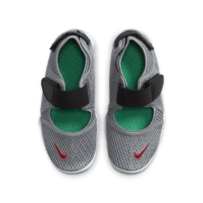 disco desenterrar Inhalar Nike Rift 2 Older Kids' Shoes. Nike ID