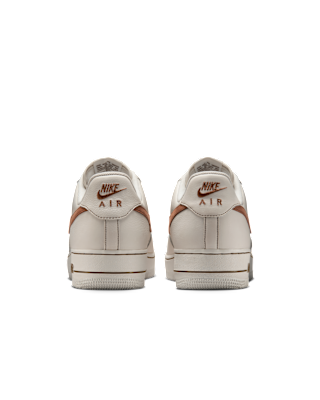 Nike Air Force 1 '07 LV8