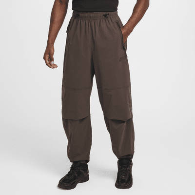 Calças folgadas entrançadas Nike Tech para homem