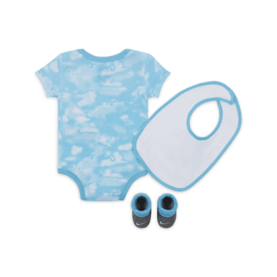 Nike Swoosh Aura 3-Piece Bodysuit Box Set Baby Bodysuit Set