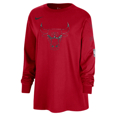 Chicago Bulls Essential Women's Nike NBA Long-Sleeve T-Shirt