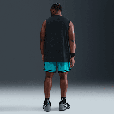 Shorts de básquetbol de tejido Woven UV Dri-FIT de 15 cm para hombre Nike DNA