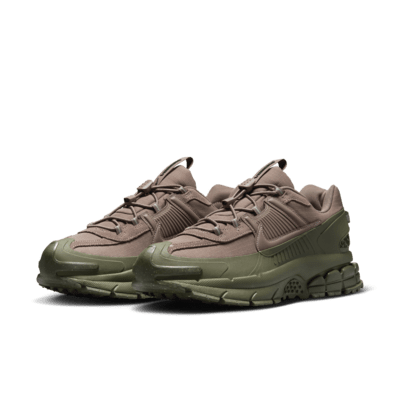 Nike Zoom Vomero Roam Men's Winterized Shoes