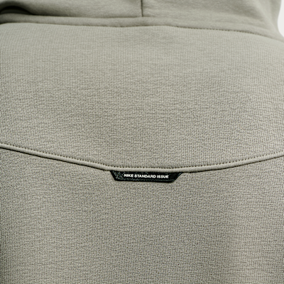 나이키 스탠다드 이슈 남성 써마 핏 브러시드 농구 풀오버 후디