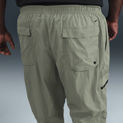 Pants cargo de tejido Woven para hombre Nike Tech