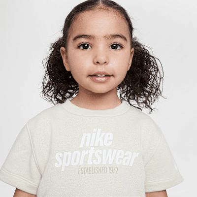 Conjunto de shorts de 2 piezas Club Family infantil Nike