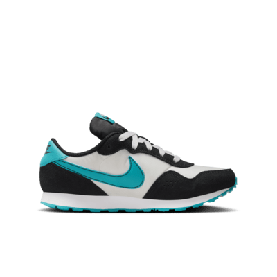 Nike MD Valiant Older Kids' Shoe