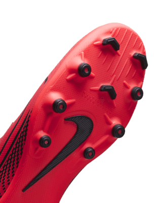 Mercurial Vapor 13 Club MG Multi-Ground Football Boot. Nike