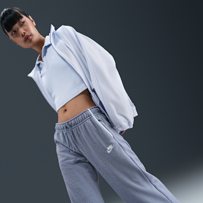 Nike Sportswear Club Fleece Women's Mid-Rise Wide-Leg Cozy Pants