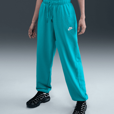 Nike Sportswear Club Fleece Women's Mid-Rise Oversized Sweatpants