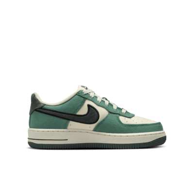 Nike Air Force 1 LV8 Older Kids' Shoes