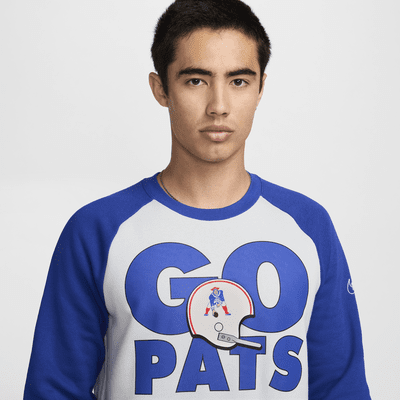 Nike Historic Raglan (NFL Patriots) Sweatshirt voor heren