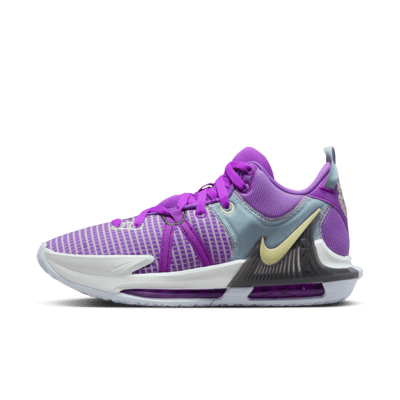 LeBron Witness 7 EP 籃球鞋