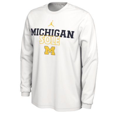 Michigan Legend Men's Jordan Dri-FIT College Long-Sleeve T-Shirt. Nike.com
