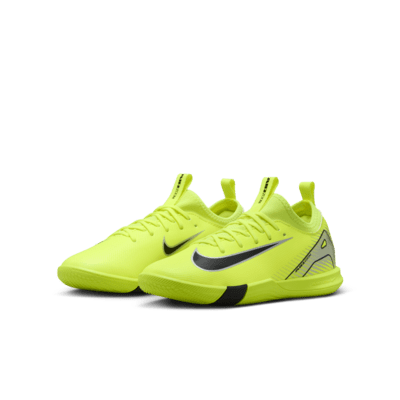 Nike Jr. Mercurial Vapor 16 Academy IC Düşük Bilekli Küçük/Genç Çocuk Kramponu