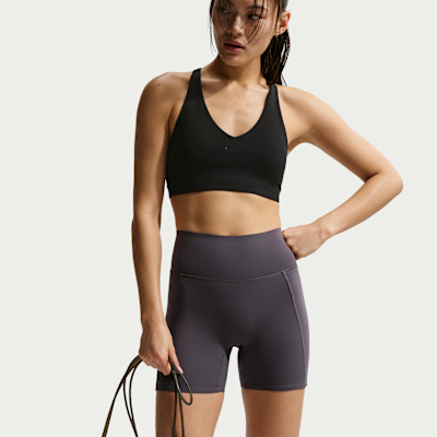 나이키 유니버사 여성 하이웨이스트 5인치 노 프론트 심 바이커 쇼츠