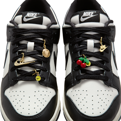 Nike Dunk Low SE Women's Shoes
