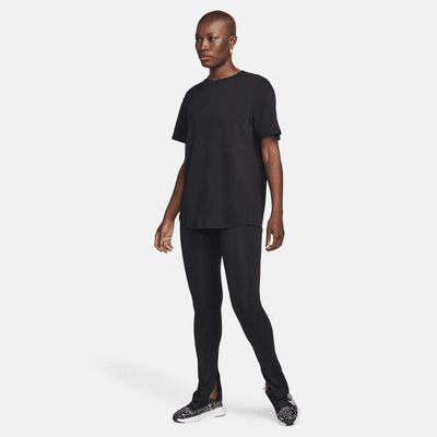 Nike One Relaxed Dri-FIT damestop met korte mouwen