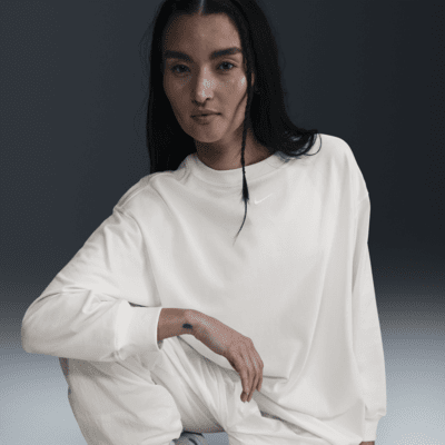 Nike Sportswear Essential Women's Oversized Long-Sleeve T-Shirt