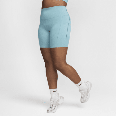 Shorts de ciclismo con bolsillos de 20 cm de tiro alto y media sujeción para mujer Nike Universa