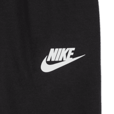 Σετ δύο τεμαχίων με ολόσωμο κορμάκι και παντελόνι Nike Sportswear Snow Day για βρέφη