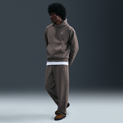 Nike Solo Swoosh
