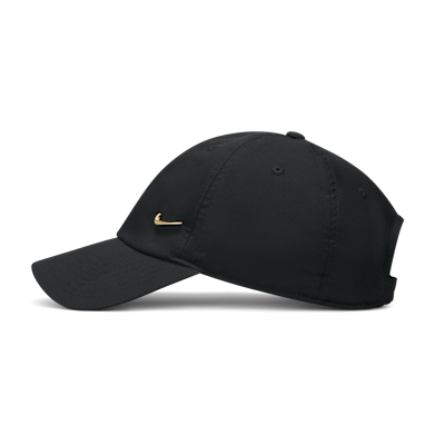 Nike Dri-FIT Club Unstructured Metal Swoosh Cap