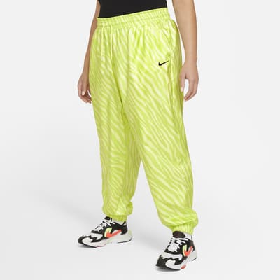 women's nike sportswear icon clash color block short