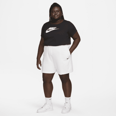 Nike Sportswear Essentials Women's Logo T-Shirt (Plus Size). Nike IL