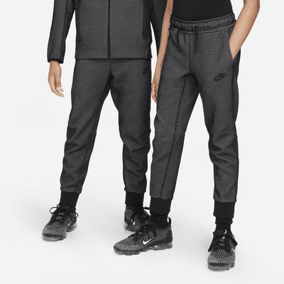 Spodnie zimowe dla dużych dzieci (chłopców) Nike Sportswear Tech Fleece