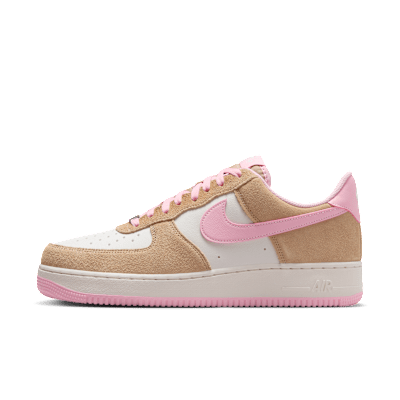 Nike Air Force 1 '07 LV8