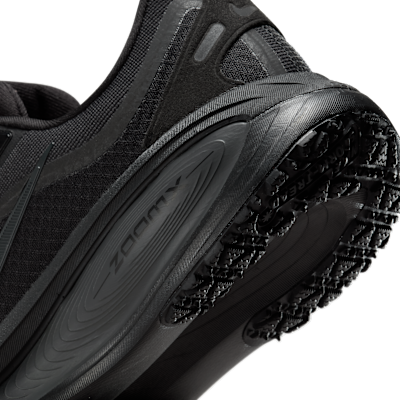 Scarpa impermeabile da running su strada con dettagli dal design rifrangente Nike Vomero 18 GORE-TEX – Donna