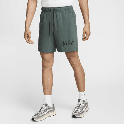 Shorts versátiles Dri-FIT de 18 cm sin forro para hombre Nike Unlimited Swoosh