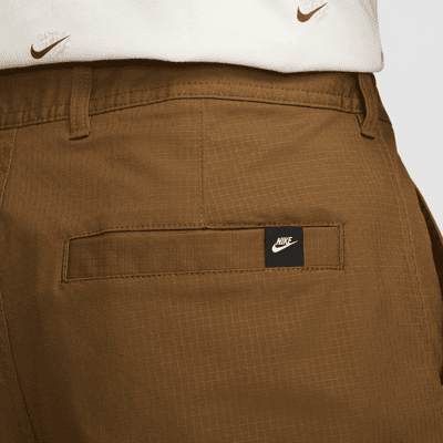 Nike Club Men's Woven Cargo Shorts