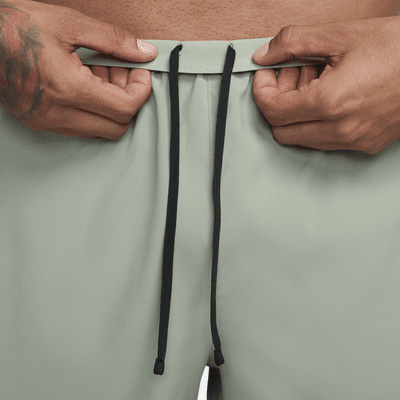 Nike Challenger Dri-FIT-Laufshorts mit Futter für Herren (ca. 12,5 cm)