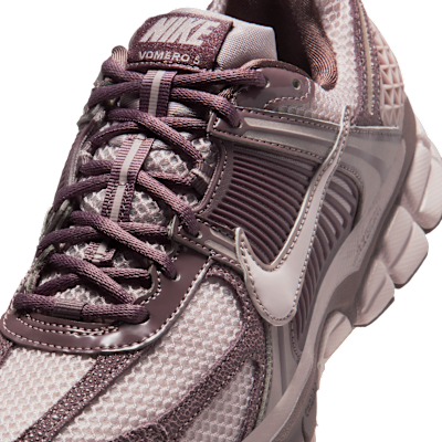 Nike Zoom Vomero 5 Women's Shoes