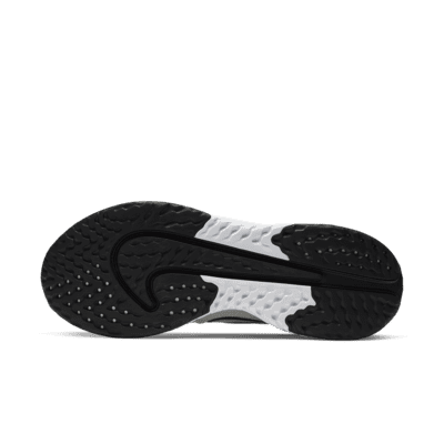Legend React 2 Zapatillas de running - Hombre. Nike