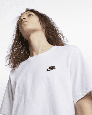 Nike Sportswear Club
