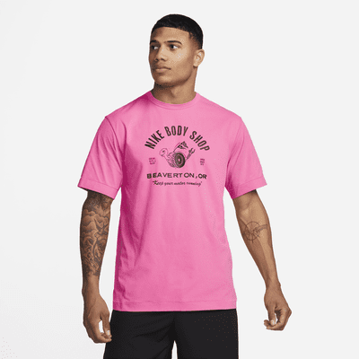 Pink & T-Shirts. Nike UK