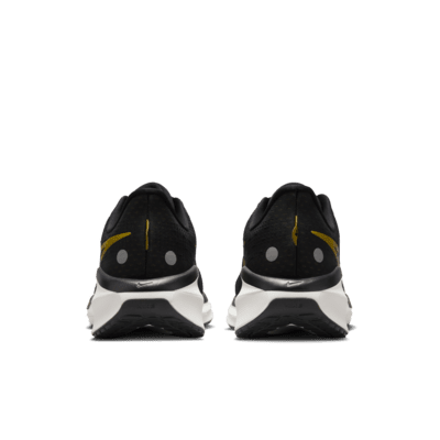 Nike Vomero 17 Men's Road Running Shoes. Nike IN