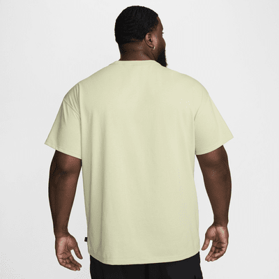 Nike Sportswear Premium Essentials Erkek Tişörtü