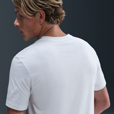 Nike Sportswear Men's T-Shirt